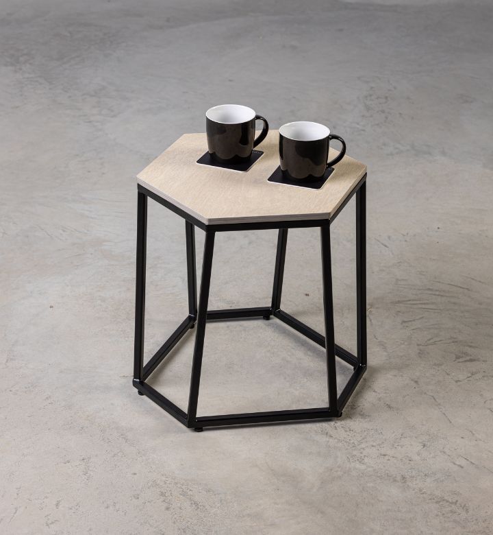 SMALL NUUK TABLE